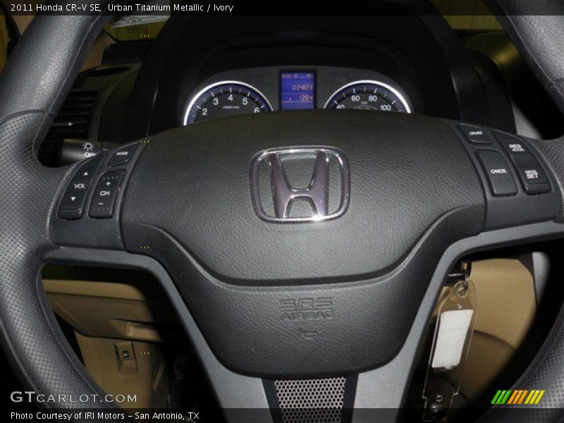 Urban Titanium Metallic / Ivory 2011 Honda CR-V SE