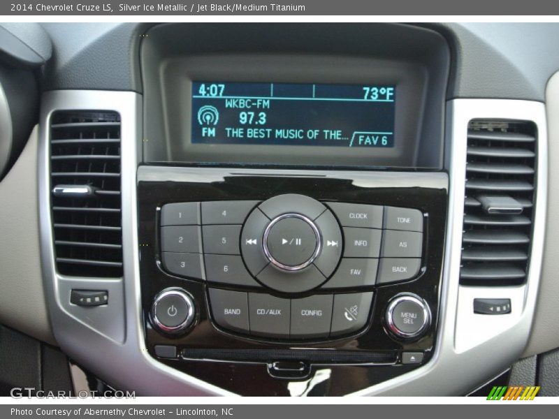 Silver Ice Metallic / Jet Black/Medium Titanium 2014 Chevrolet Cruze LS