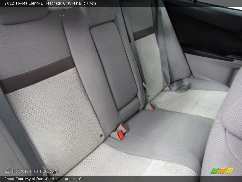 Magnetic Gray Metallic / Ash 2012 Toyota Camry L