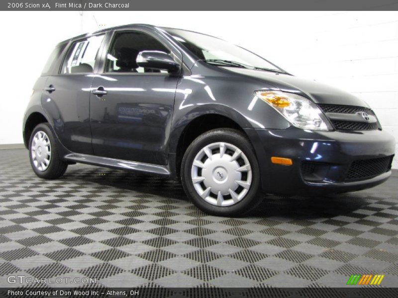 Flint Mica / Dark Charcoal 2006 Scion xA