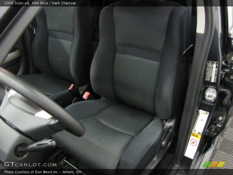 Flint Mica / Dark Charcoal 2006 Scion xA