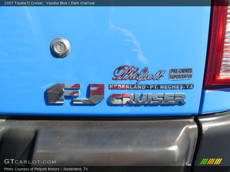 Voodoo Blue / Dark Charcoal 2007 Toyota FJ Cruiser