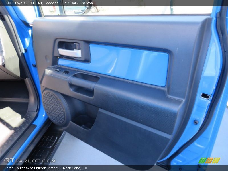 Voodoo Blue / Dark Charcoal 2007 Toyota FJ Cruiser