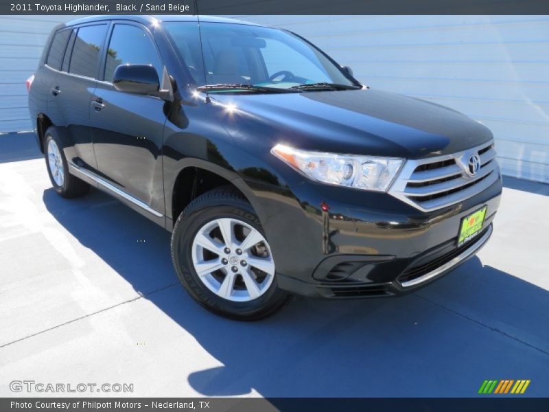 Black / Sand Beige 2011 Toyota Highlander