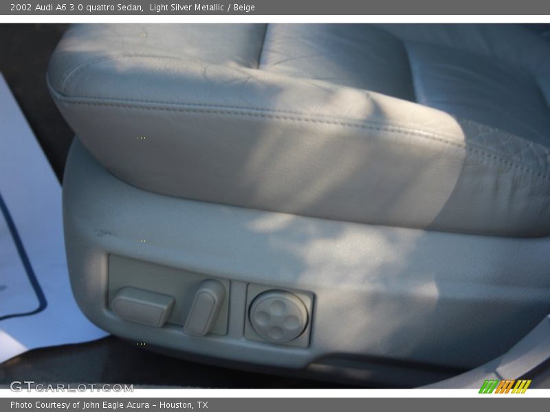 Light Silver Metallic / Beige 2002 Audi A6 3.0 quattro Sedan