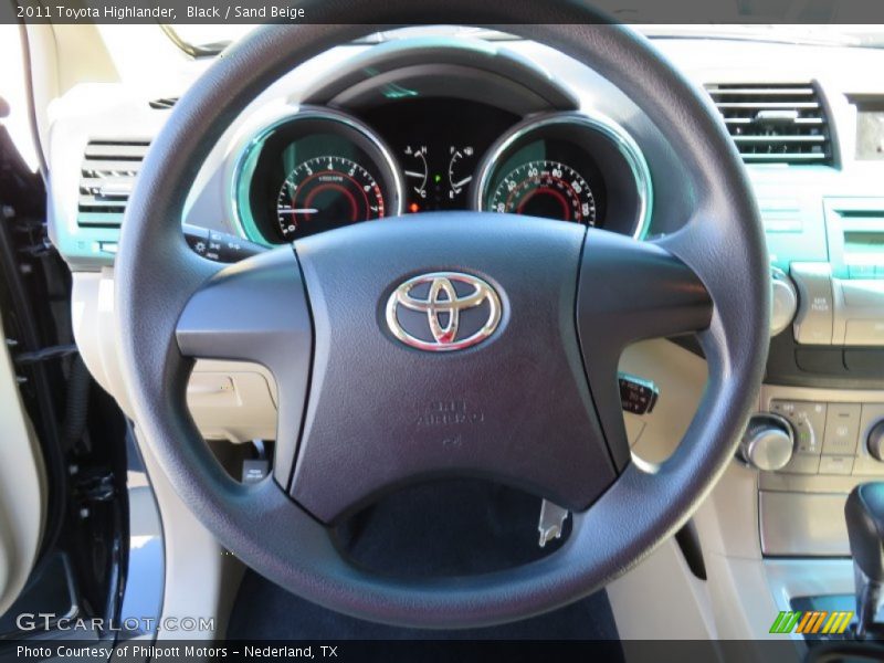Black / Sand Beige 2011 Toyota Highlander