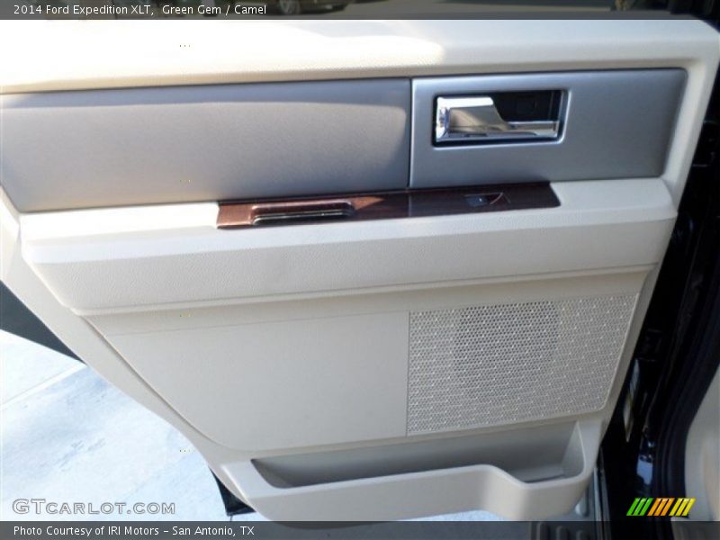 Green Gem / Camel 2014 Ford Expedition XLT