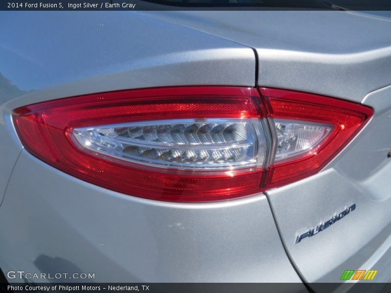 Ingot Silver / Earth Gray 2014 Ford Fusion S