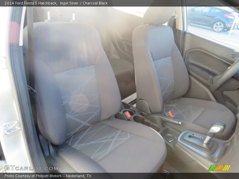 Ingot Silver / Charcoal Black 2014 Ford Fiesta S Hatchback