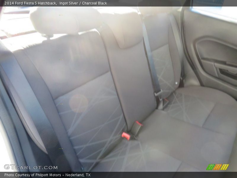 Ingot Silver / Charcoal Black 2014 Ford Fiesta S Hatchback