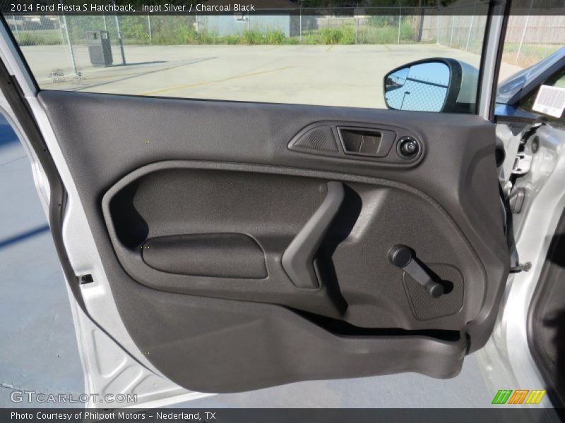 Ingot Silver / Charcoal Black 2014 Ford Fiesta S Hatchback