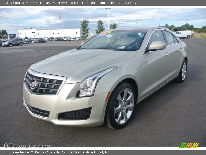 Front 3/4 View of 2013 ATS 2.5L Luxury