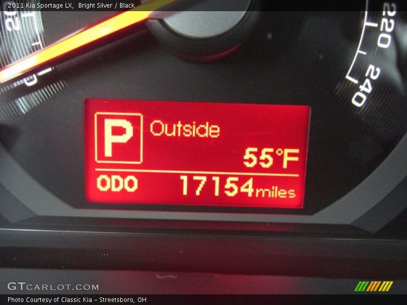 Bright Silver / Black 2011 Kia Sportage LX