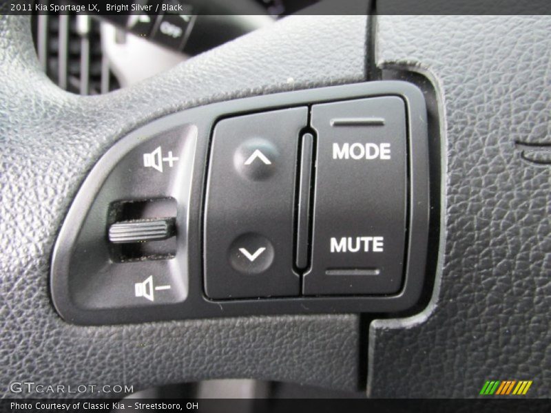 Bright Silver / Black 2011 Kia Sportage LX