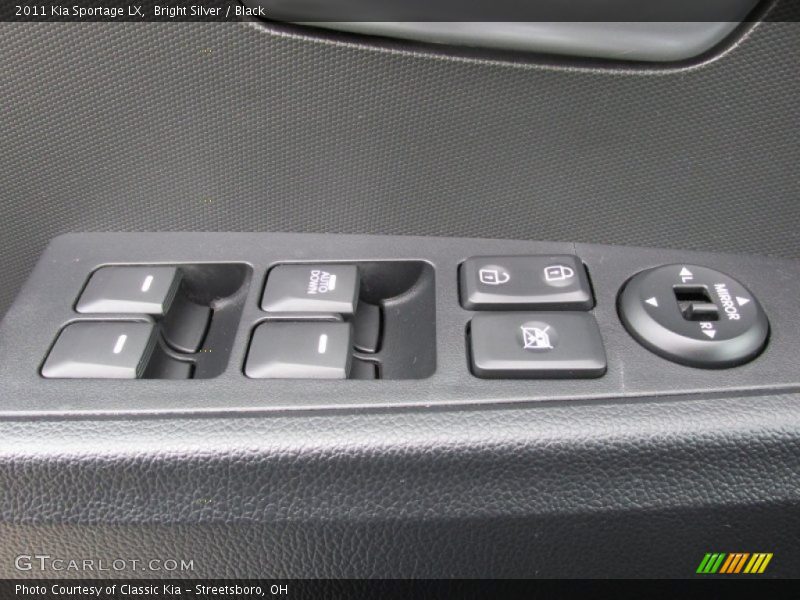 Bright Silver / Black 2011 Kia Sportage LX