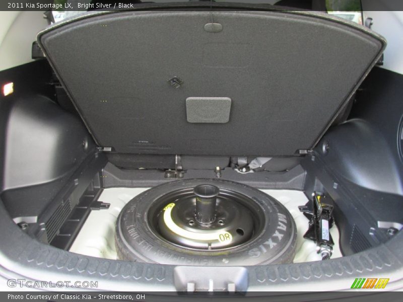 Bright Silver / Black 2011 Kia Sportage LX