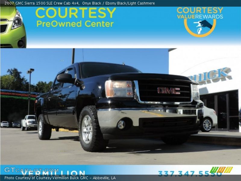 Onyx Black / Ebony Black/Light Cashmere 2007 GMC Sierra 1500 SLE Crew Cab 4x4