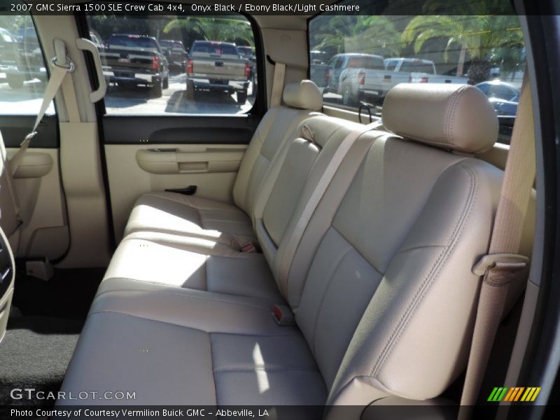 Onyx Black / Ebony Black/Light Cashmere 2007 GMC Sierra 1500 SLE Crew Cab 4x4