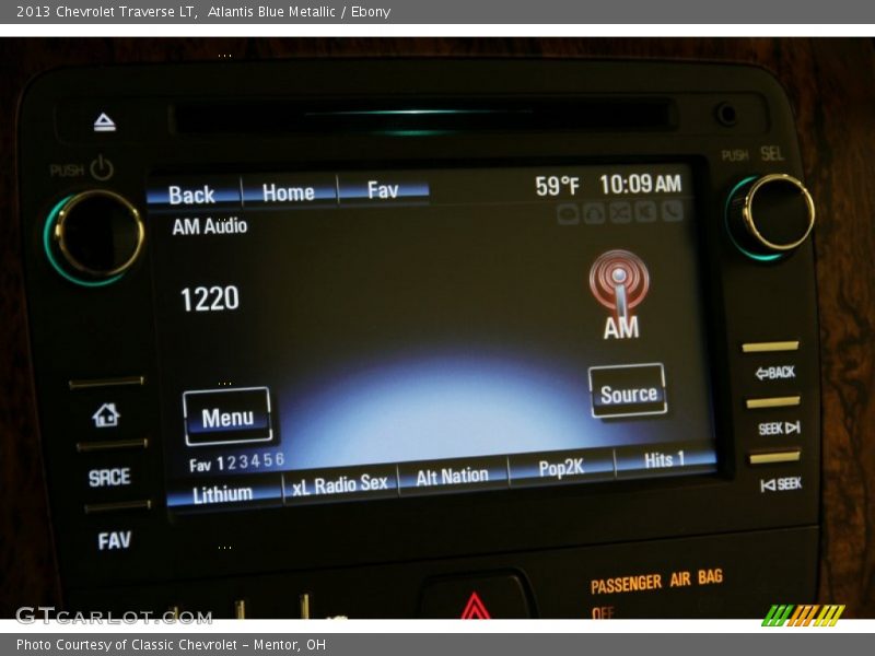 Atlantis Blue Metallic / Ebony 2013 Chevrolet Traverse LT