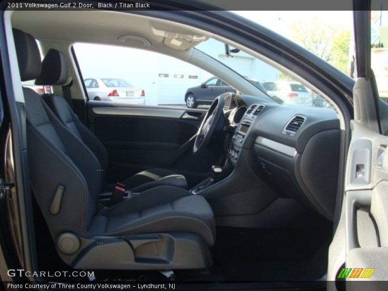 Black / Titan Black 2011 Volkswagen Golf 2 Door