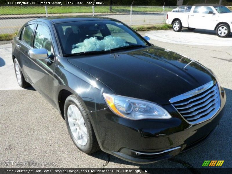 Black Clear Coat / Black 2014 Chrysler 200 Limited Sedan