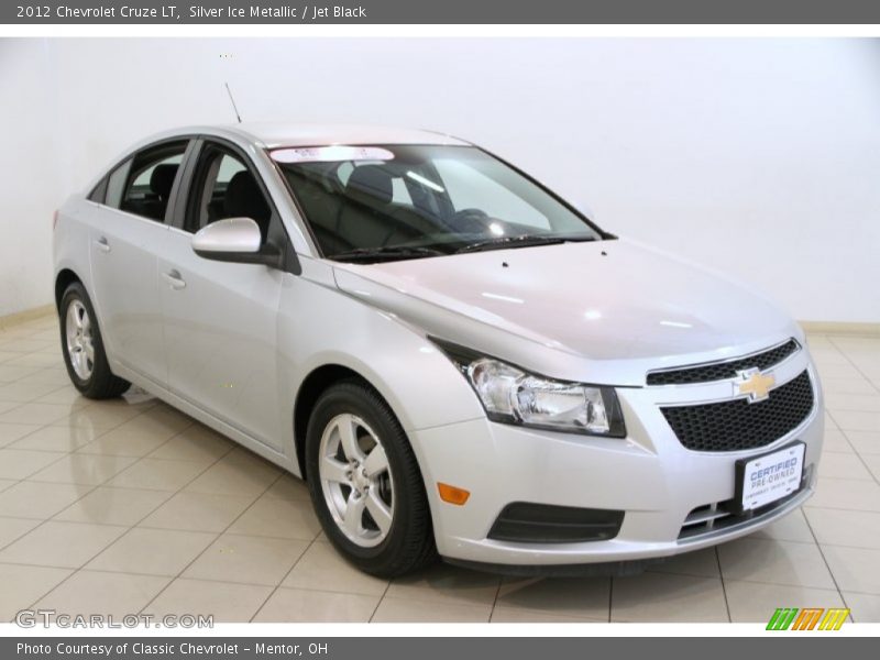 Silver Ice Metallic / Jet Black 2012 Chevrolet Cruze LT