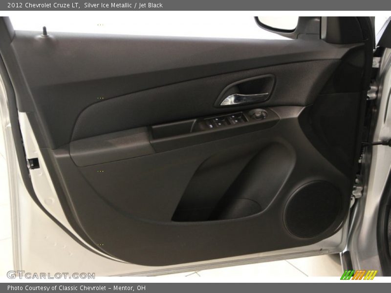 Silver Ice Metallic / Jet Black 2012 Chevrolet Cruze LT