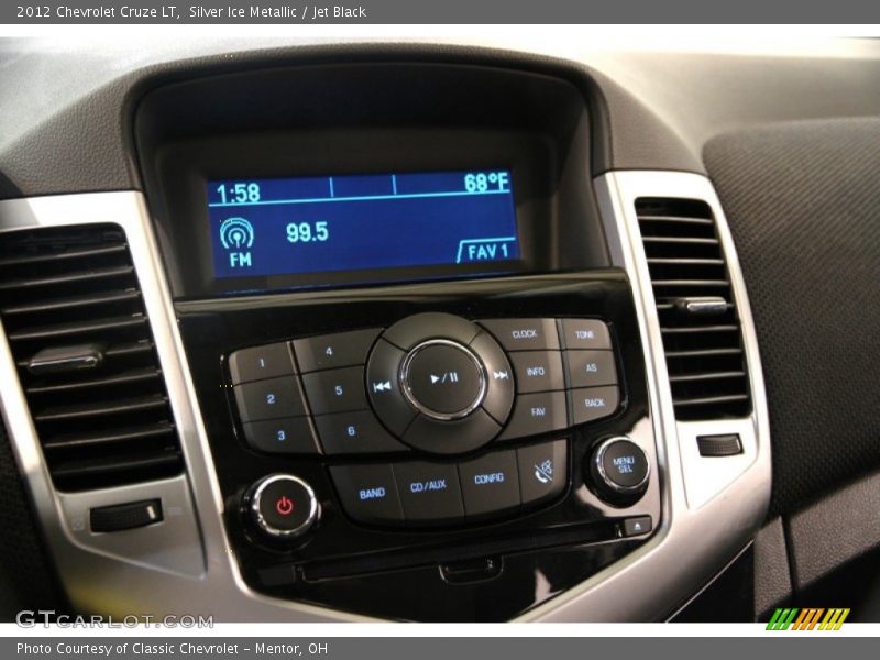 Silver Ice Metallic / Jet Black 2012 Chevrolet Cruze LT