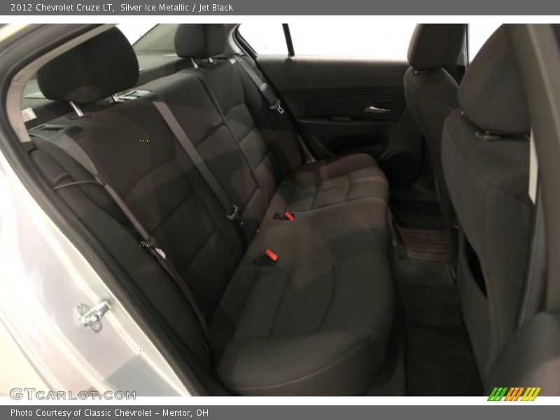 Silver Ice Metallic / Jet Black 2012 Chevrolet Cruze LT