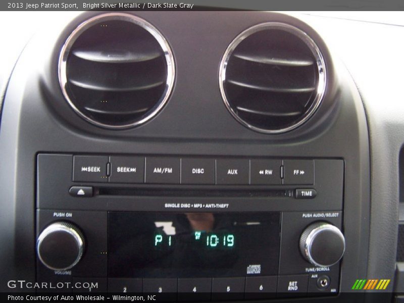 Bright Silver Metallic / Dark Slate Gray 2013 Jeep Patriot Sport