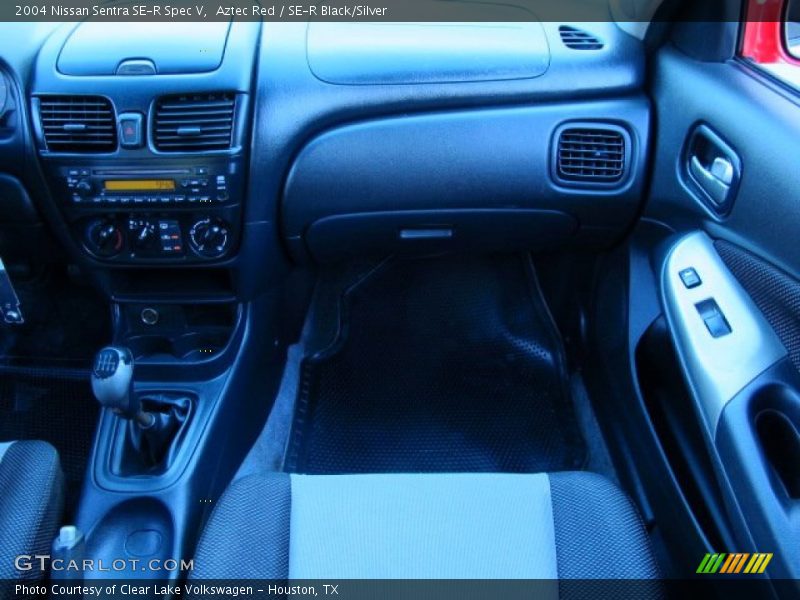 Aztec Red / SE-R Black/Silver 2004 Nissan Sentra SE-R Spec V