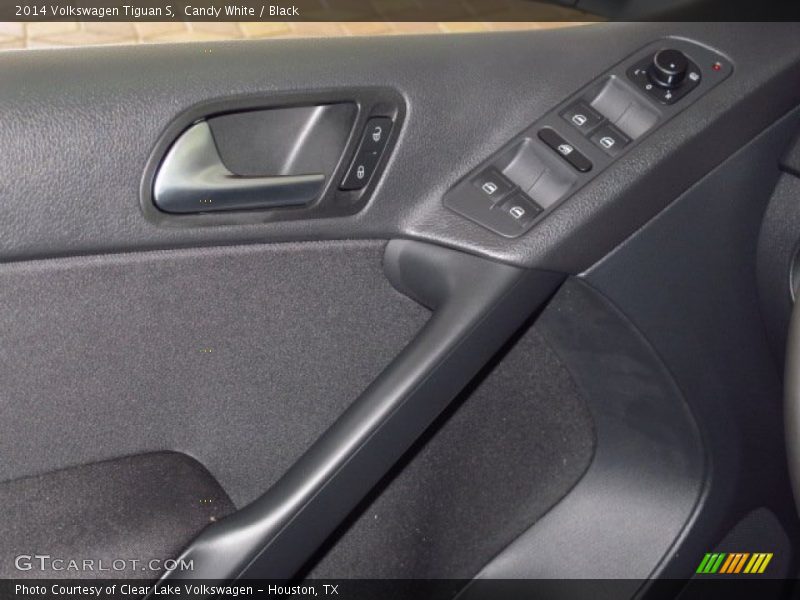 Candy White / Black 2014 Volkswagen Tiguan S