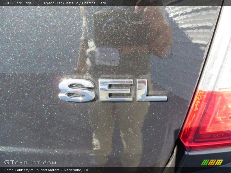 Tuxedo Black Metallic / Charcoal Black 2013 Ford Edge SEL