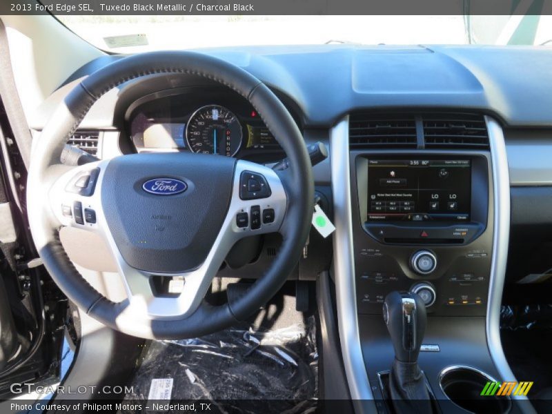 Tuxedo Black Metallic / Charcoal Black 2013 Ford Edge SEL
