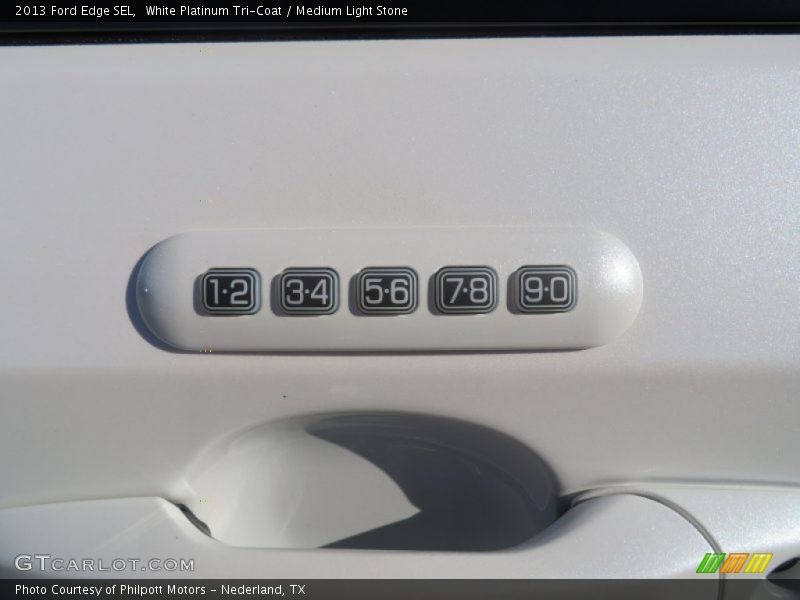 White Platinum Tri-Coat / Medium Light Stone 2013 Ford Edge SEL