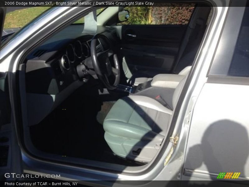Bright Silver Metallic / Dark Slate Gray/Light Slate Gray 2006 Dodge Magnum SXT