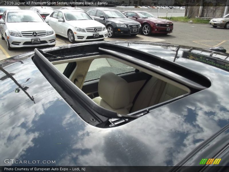 Ultimate Black / Barley 2010 Jaguar XF Premium Sport Sedan