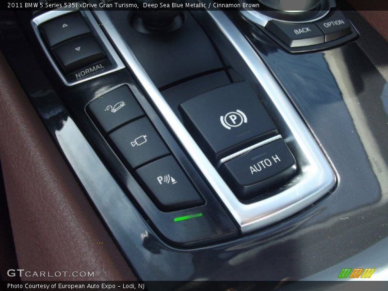Deep Sea Blue Metallic / Cinnamon Brown 2011 BMW 5 Series 535i xDrive Gran Turismo