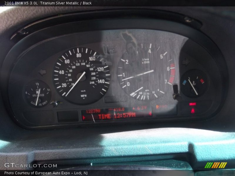 Titanium Silver Metallic / Black 2001 BMW X5 3.0i
