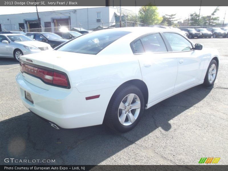 Ivory Pearl / Black 2013 Dodge Charger SE