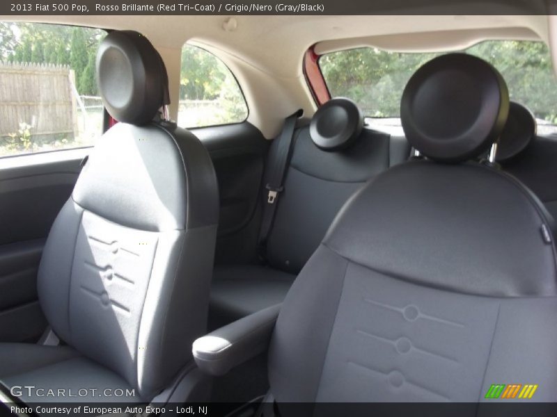 Rosso Brillante (Red Tri-Coat) / Grigio/Nero (Gray/Black) 2013 Fiat 500 Pop