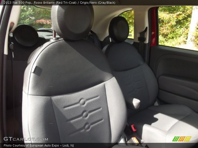 Rosso Brillante (Red Tri-Coat) / Grigio/Nero (Gray/Black) 2013 Fiat 500 Pop