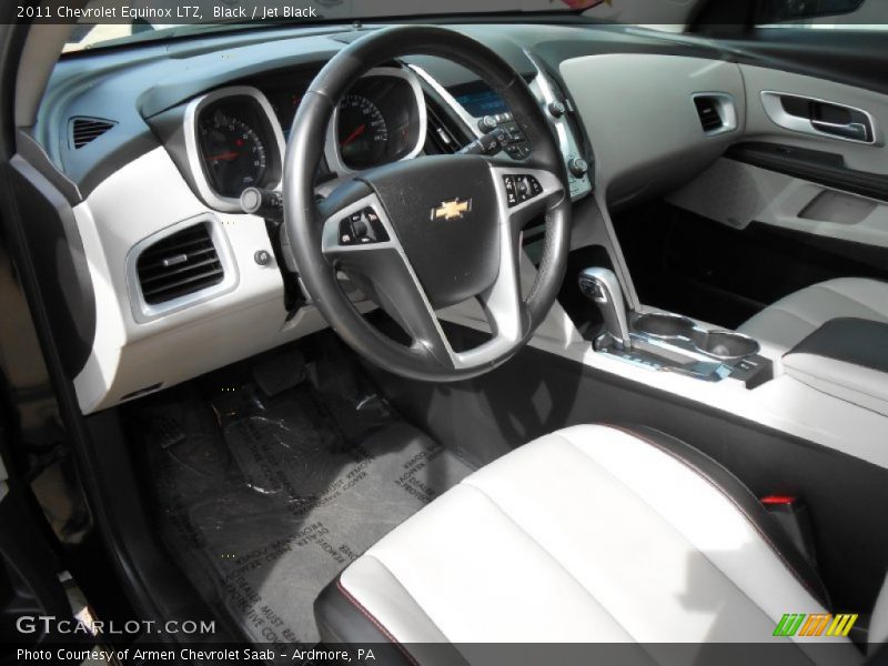 Black / Jet Black 2011 Chevrolet Equinox LTZ