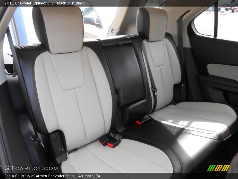 Black / Jet Black 2011 Chevrolet Equinox LTZ