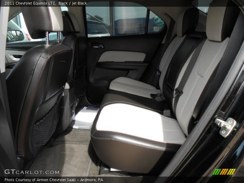 Black / Jet Black 2011 Chevrolet Equinox LTZ