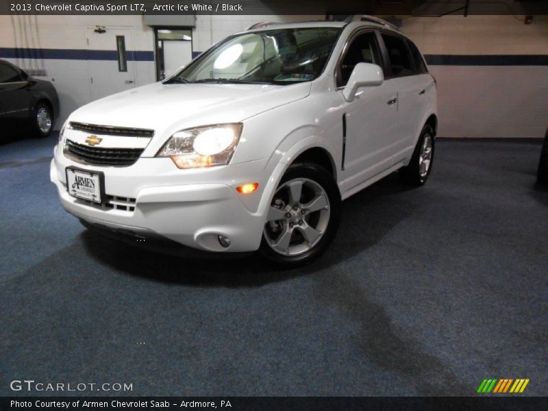Arctic Ice White / Black 2013 Chevrolet Captiva Sport LTZ