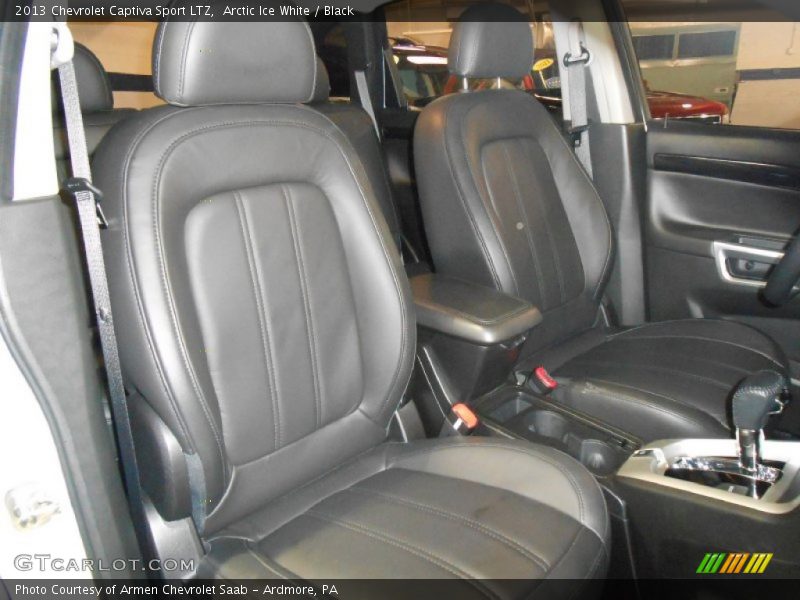 Arctic Ice White / Black 2013 Chevrolet Captiva Sport LTZ