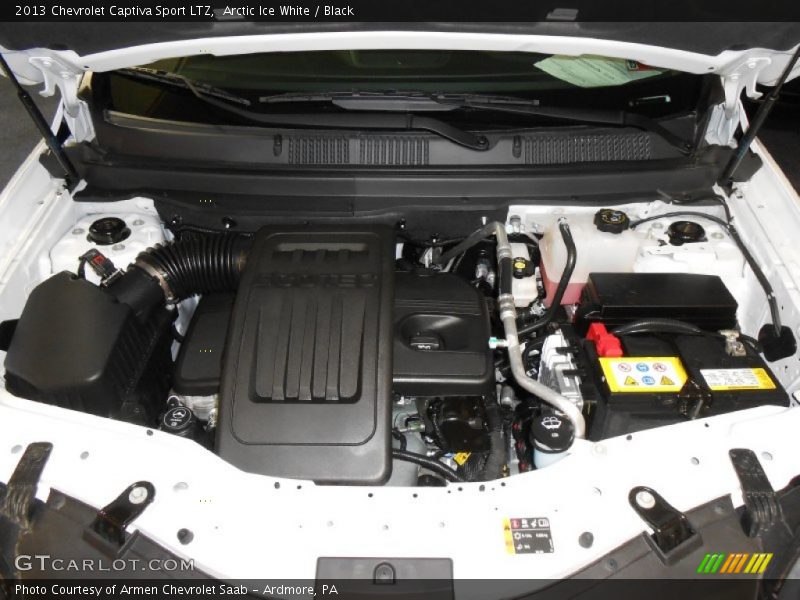 Arctic Ice White / Black 2013 Chevrolet Captiva Sport LTZ