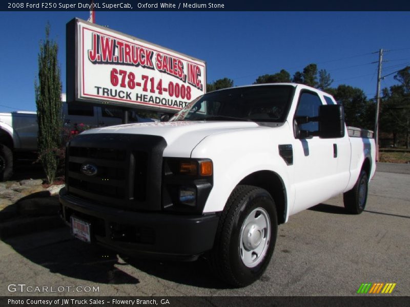 Oxford White / Medium Stone 2008 Ford F250 Super Duty XL SuperCab