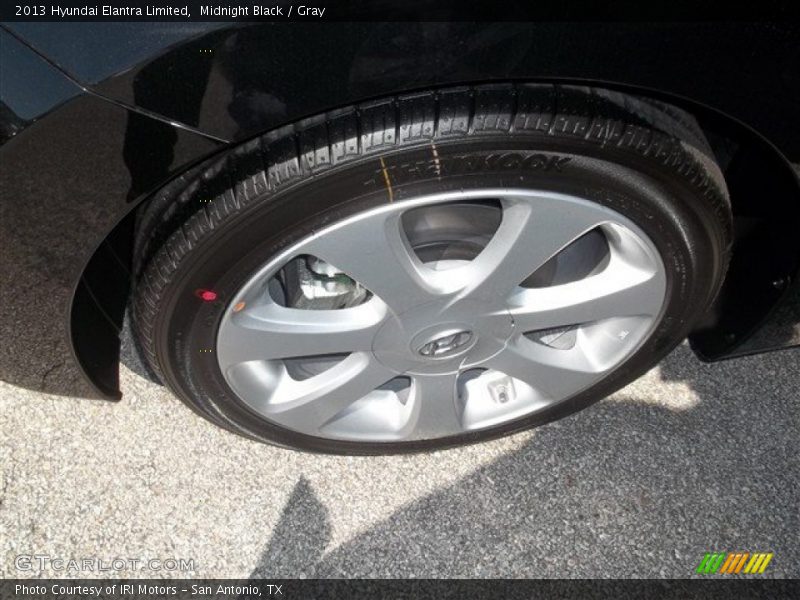 Midnight Black / Gray 2013 Hyundai Elantra Limited